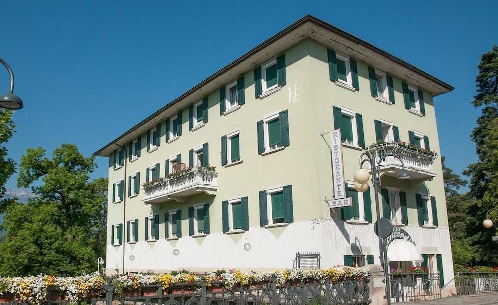Hotel Concordia Levico Terme Esterno foto