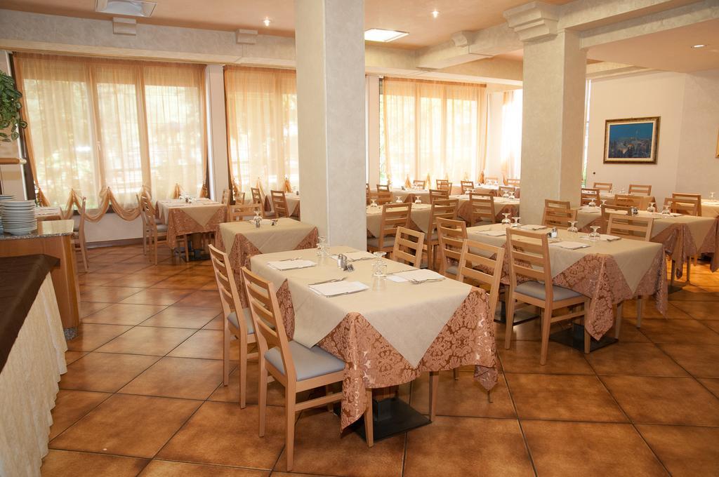 Hotel Concordia Levico Terme Esterno foto